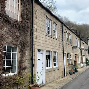 Meg's Den Holiday home